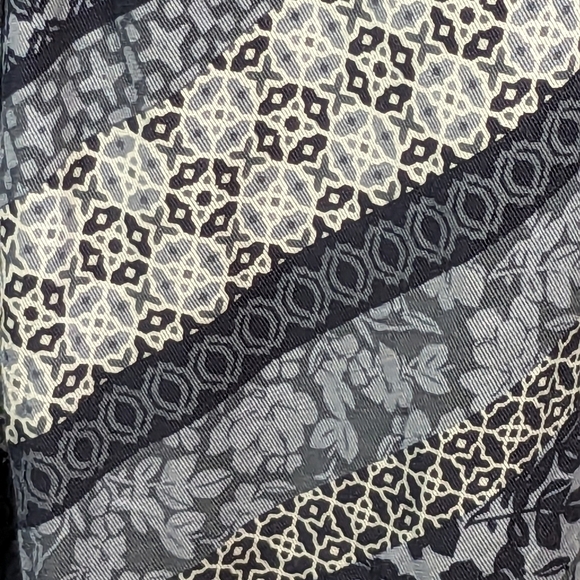 Croft & BARROW WOMENS LONG SLEEVE STRETCH KNIT GEOMETRIC PRINT PLUS SIZE 2X B23 - Picture 6 of 10